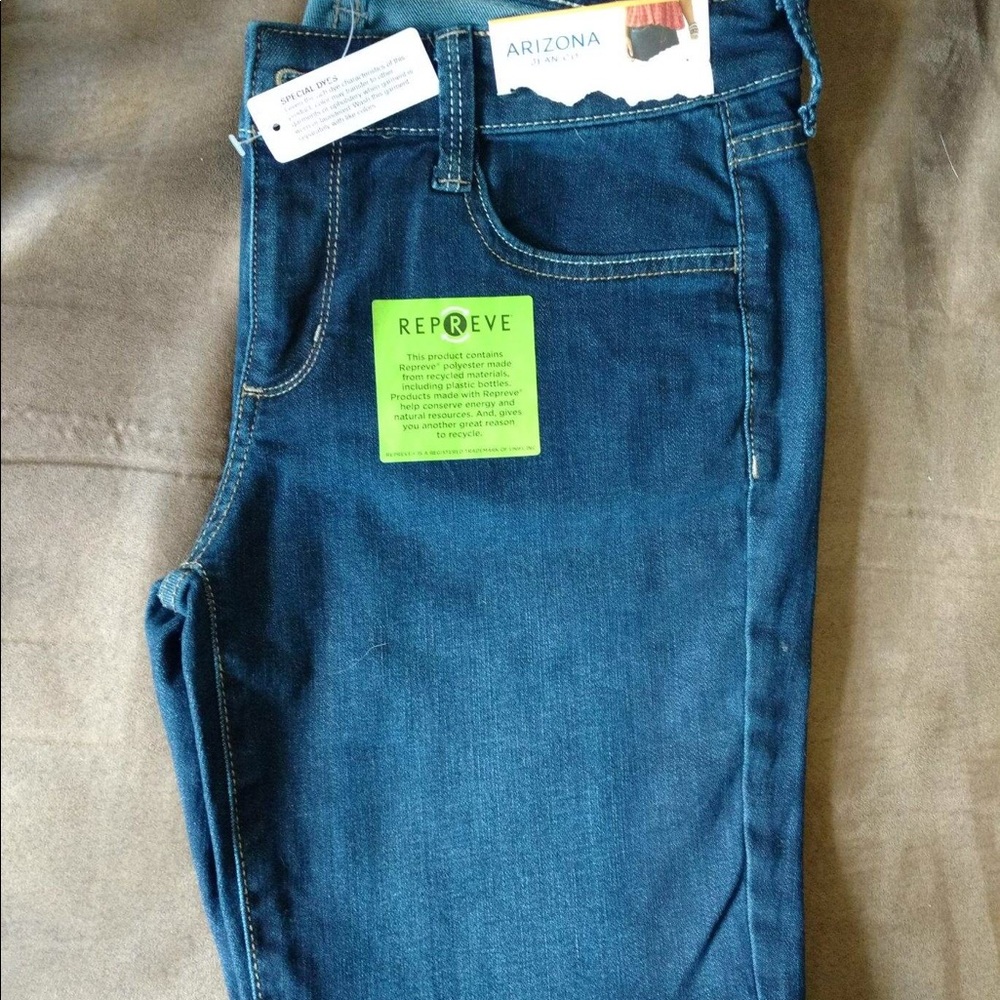 Women jeans